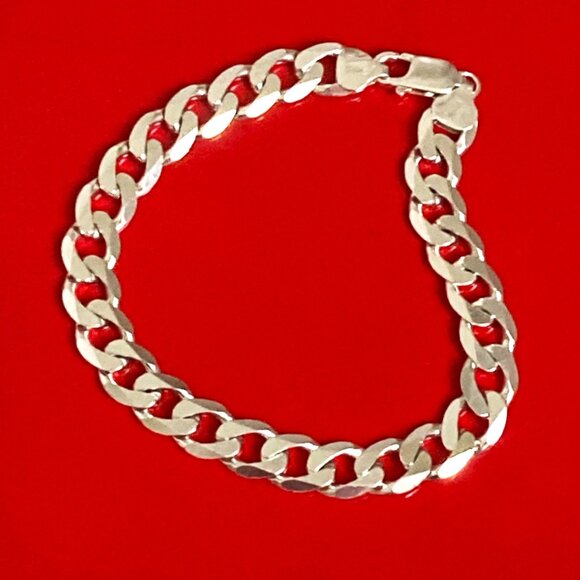Large Italian curb link bracelet in gleaming sterling silver - Picture 1 of 5